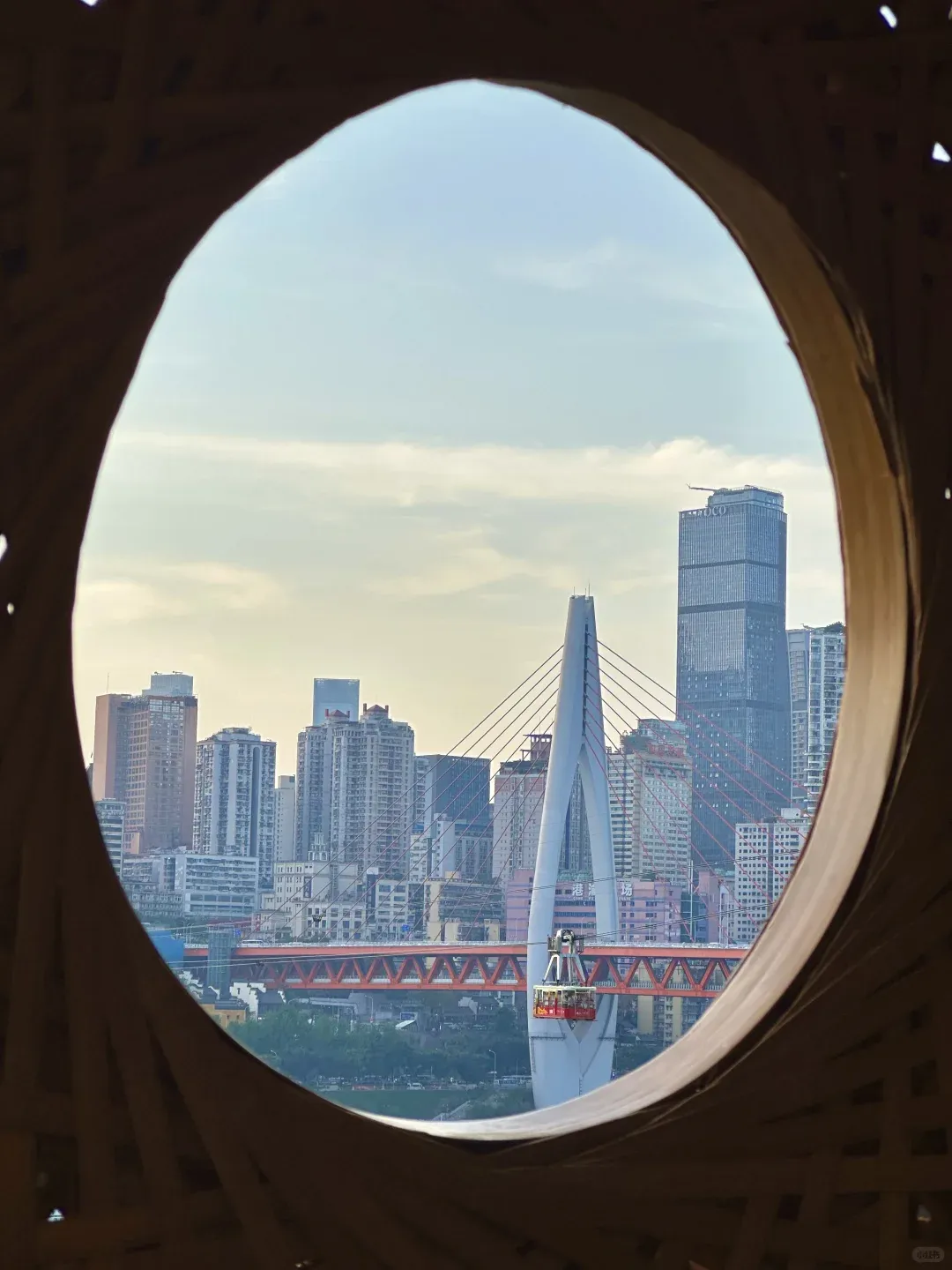 Chongqing Mountain City Walk