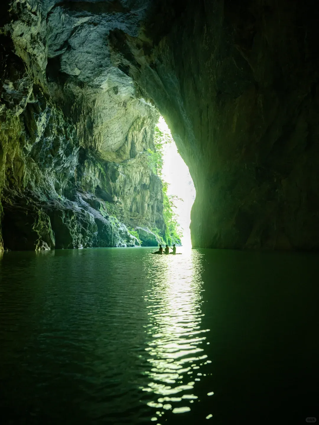 Yanzidong Cave