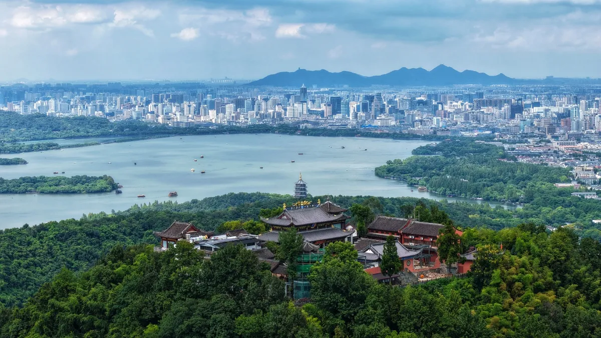 Liuhe Pagoda